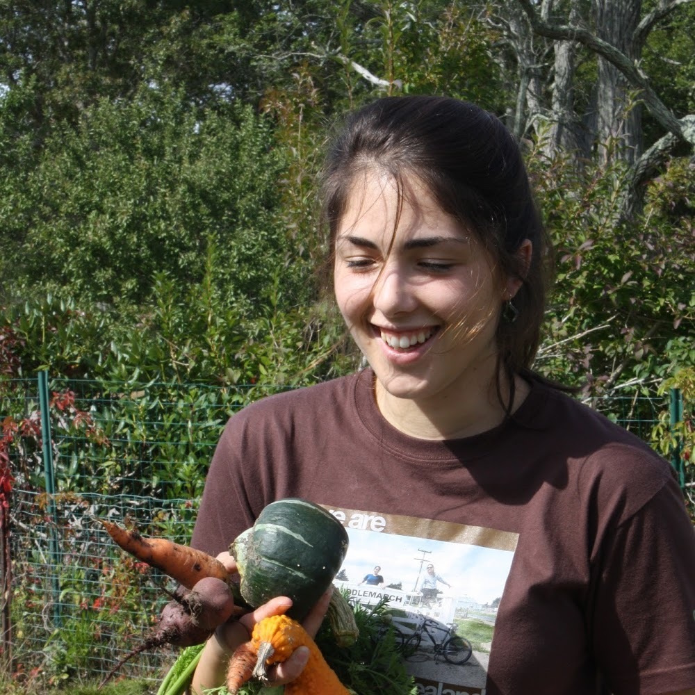 Meet your Posher, Anna